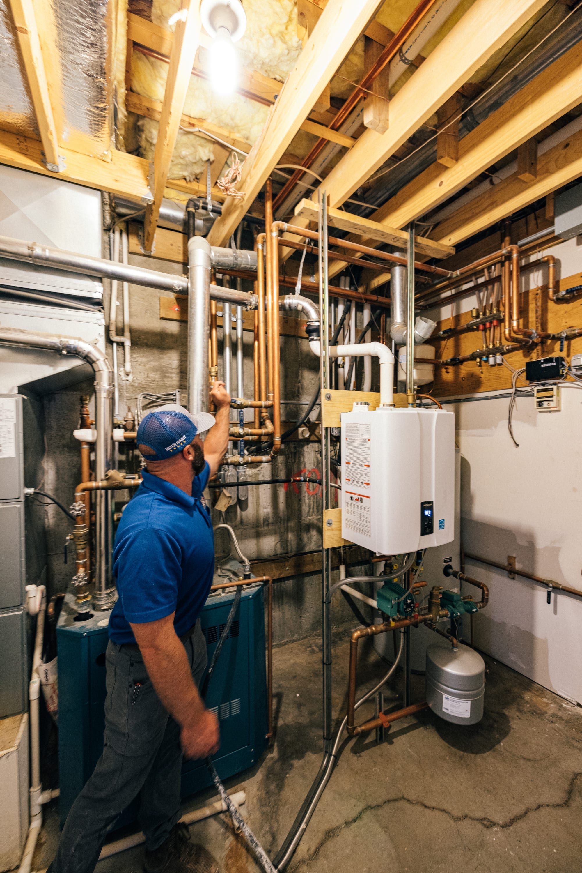 M&R Fixture Repair & Replacement work in the Four Corners